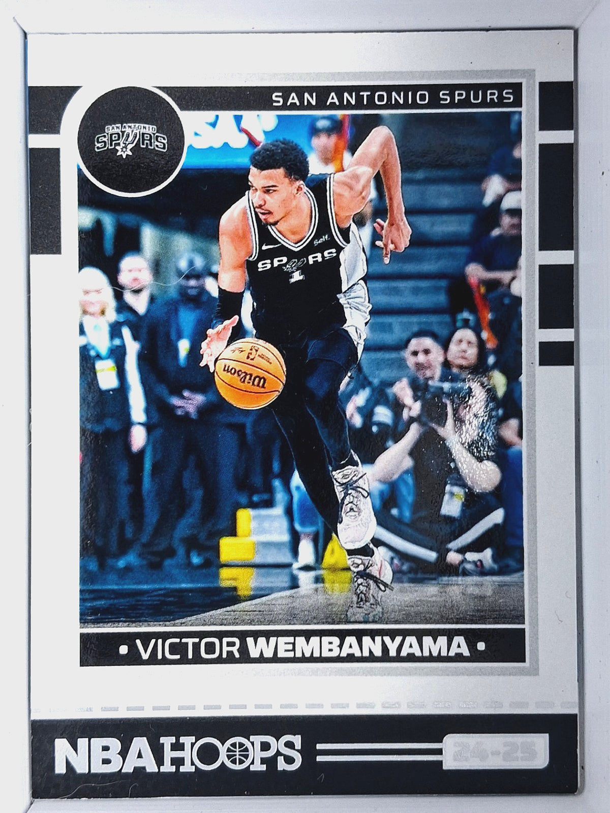 2024-25 Panini NBA Hoops Victor Wembanyama Base Set #165 San Antonio Spurs