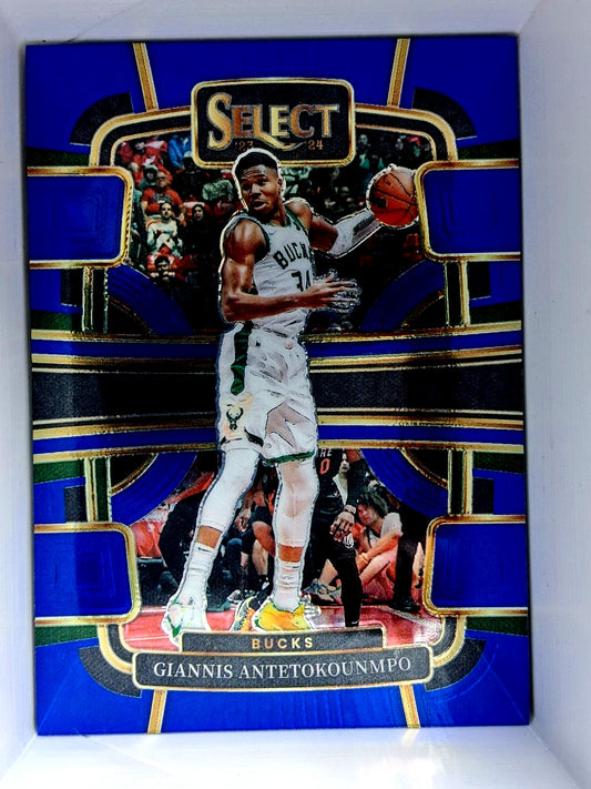 2023-24 Panini Select NBA GIANNIS ANTETOKOUNMPO #60 [Blue Prizm] Milwaukee Bucks